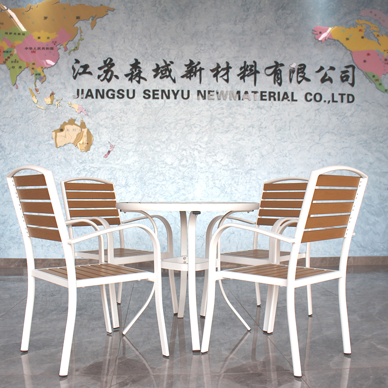 Bộ bàn ghế WPC ngoài trời bằng gỗ nhựa composite sân vườn